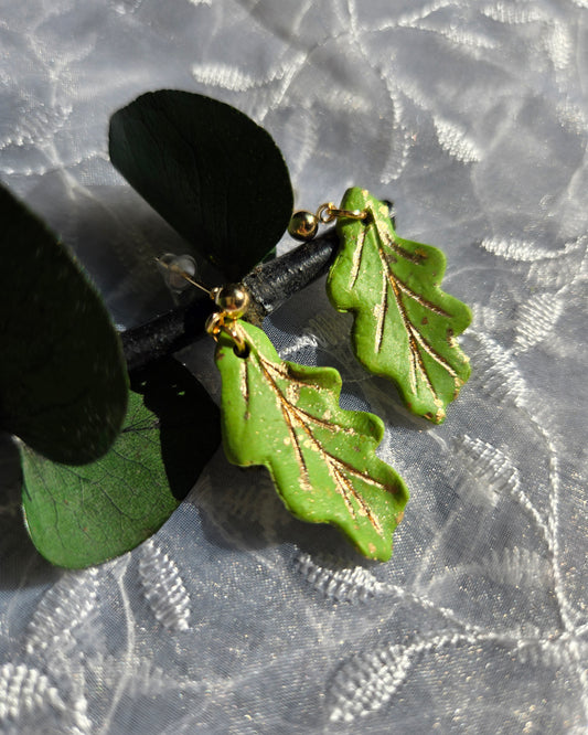 Large Oak Leaves